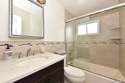 243 Seaford Avenue, Massapequa, NY 11758 - Photo 15