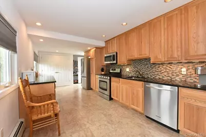 243 Seaford Avenue, Massapequa, NY 11758 - Photo 7