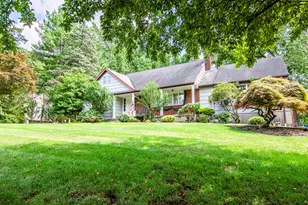 11 Hillside Ct, Suffern, NY 10901 - Photo 3
