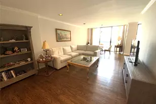 271-10 Grand Central Pkwy, Floral Park, NY 11005 - Photo 3