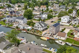 10 Garfield Pl, Massapequa, NY 11758 - Photo 35