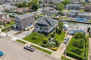 10 Garfield Pl, Massapequa, NY 11758 - Photo 29