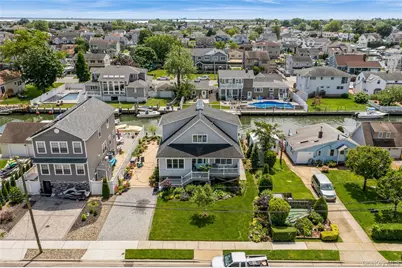 10 Garfield Place, Massapequa, NY 11758 - Photo 27