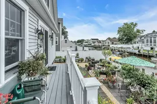 10 Garfield Pl, Massapequa, NY 11758 - Photo 25