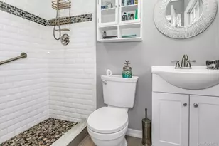 10 Garfield Pl, Massapequa, NY 11758 - Photo 13