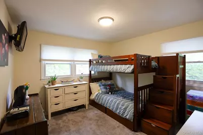 21 Edgebrook Lane, Airmont, NY 10952 - Photo 15