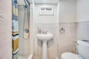 111-19 212th St, Queens Village, NY 11429 - Photo 25