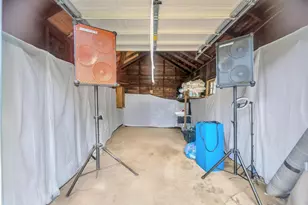 111-19 212th St, Queens Village, NY 11429 - Photo 29