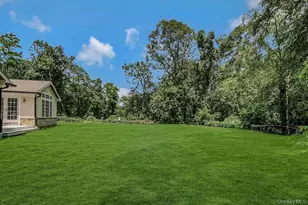 47 Sherwood Gate, Oyster Bay, NY 11771 - Photo 33