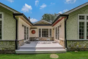 47 Sherwood Gate, Oyster Bay, NY 11771 - Photo 31