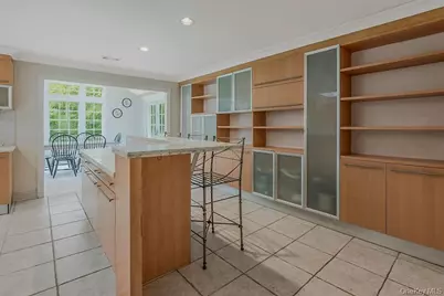 47 Sherwood Gate, Oyster Bay, NY 11771 - Photo 9