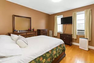 25-57 McIntosh St, East Elmhurst, NY 11369 - Photo 11