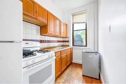 137-06 Bedell Street, Springfield Gardens, NY 11413 - Photo 7