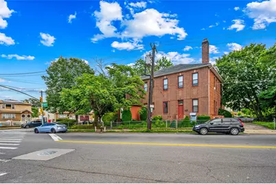 137-06 Bedell Street, Springfield Gardens, NY 11413 - Photo 17