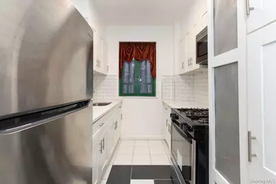 1970 E Tremont Avenue #1C, Bronx, NY 10462 - Photo 7