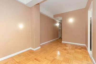 1970 E Tremont Avenue #1C, Bronx, NY 10462 - Photo 3