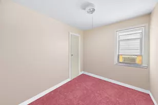 104-46 199th St, Saint Albans, NY 11412 - Photo 9