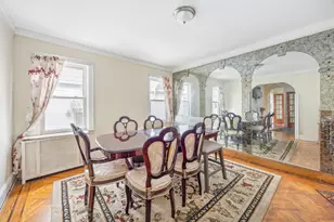 104-46 199th St, Saint Albans, NY 11412 - Photo 3