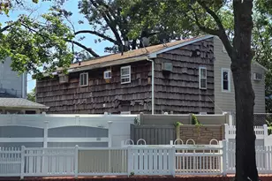 138-34 247th St, Rosedale, NY 11422 - Photo 17