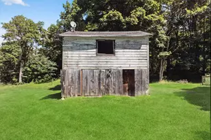 11 Tribune Ln, Red Hook, NY 12571 - Photo 35