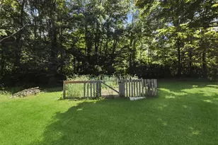 11 Tribune Ln, Red Hook, NY 12571 - Photo 31