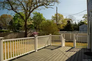 37 Amsterdam St, Huntington, NY 11743 - Photo 19