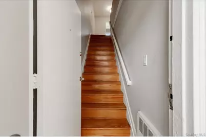 78-27 226th Street #B, Bayside, NY 11364 - Photo 5