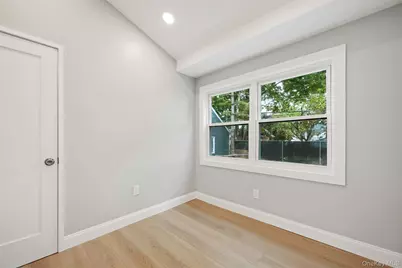 15 Shepherd Street, Rockville Centre, NY 11570 - Photo 15