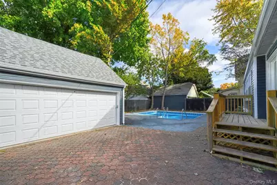 15 Shepherd Street, Rockville Centre, NY 11570 - Photo 27