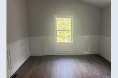 130 Center Street, Holbrook, NY 11741 - Photo 7