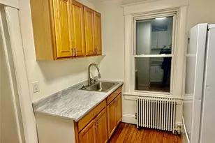 137 Lake Ave, Yonkers, NY 10703 - Photo 3