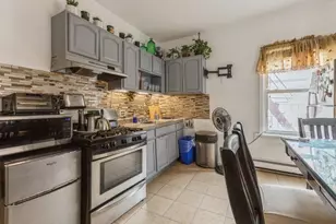 48-08 92nd St, Elmhurst, NY 11373 - Photo 11