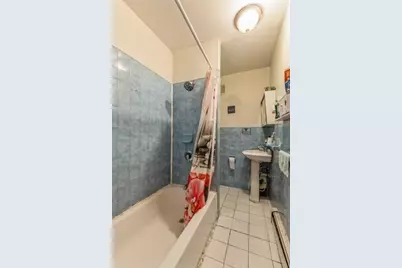 4808 92nd Street, Elmhurst, NY 11373 - Photo 5