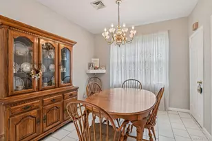 402 N Village Ave, Rockville Centre, NY 11570 - Photo 29