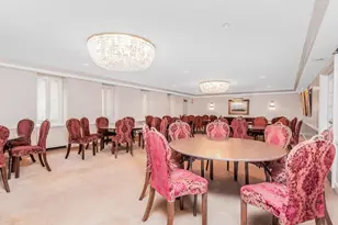 340 W 57th St, New York, NY 10019 - Photo 17