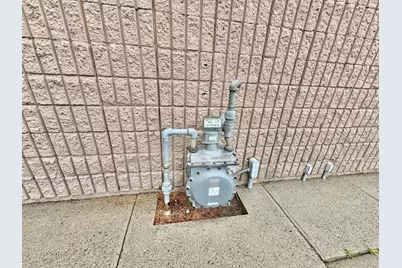 130 Sheridan Boulevard, Inwood, NY 11096 - Photo 17