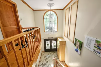 147-11 Jewel Avenue, Kew Gardens, NY 11367 - Photo 11