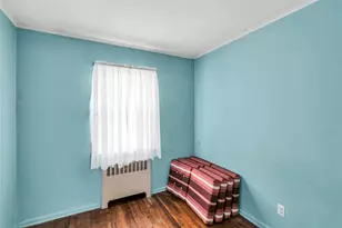 22 Robert Dr, Huntington, NY 11743 - Photo 15