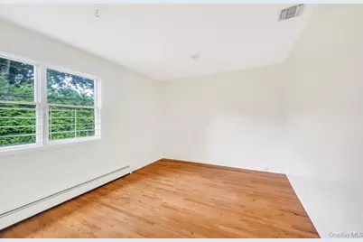 106 Woods Drive, Roslyn, NY 11576 - Photo 29