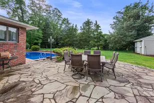 60 Wheatfield Ln, Commack, NY 11725 - Photo 25