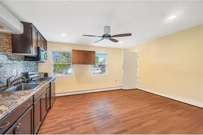 34 Harlem Avenue, Medford, NY 11763 - Photo 19