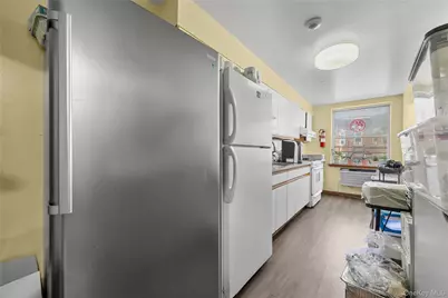 880 60th Street #1A, Brooklyn, NY 11220 - Photo 13