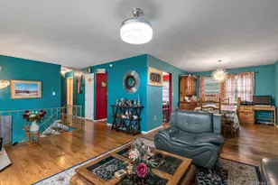 95 Hillside Ave, Suffern, NY 10901 - Photo 9