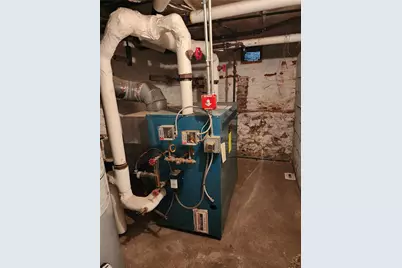 414 Onderdonk Avenue, Ridgewood, NY 11385 - Photo 5