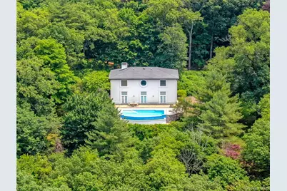 94 Cliff Road, Tuxedo Park, NY 10987 - Photo 1