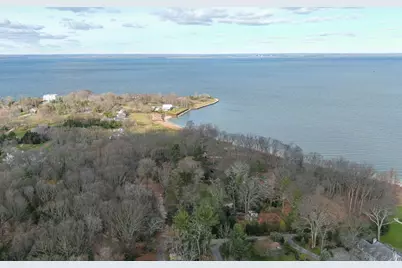 145 Centre Island Road, Centre Island, NY 11771 - Photo 11