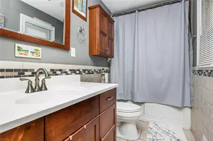 487 Court Ave, Cedarhurst, NY 11516 - Photo 9