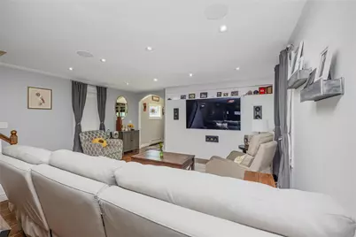 487 Court Avenue, Cedarhurst, NY 11516 - Photo 5