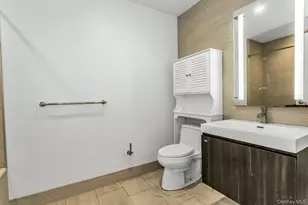 131-03 40th Rd, Flushing, NY 11354 - Photo 11