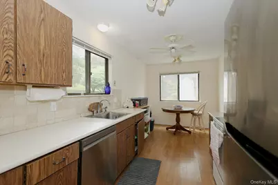 129 Heritage Hills #A, Somers, NY 10589 - Photo 7